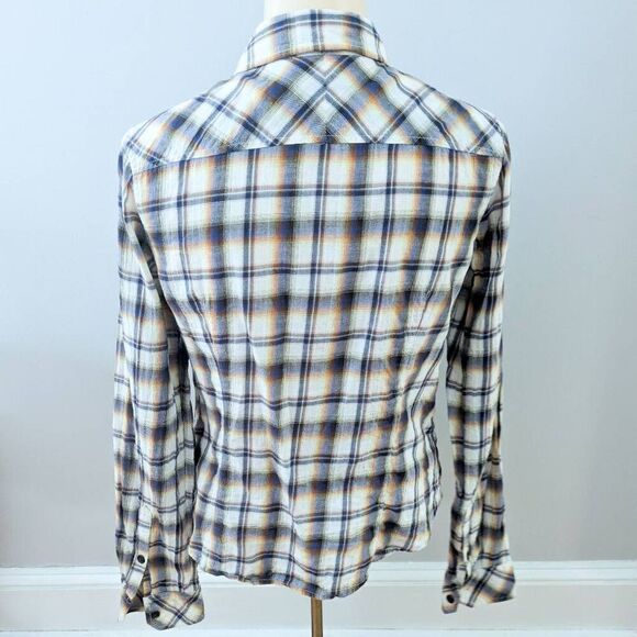 Gap Women's Plaid Button Up Shirt - Picture 2 of 2